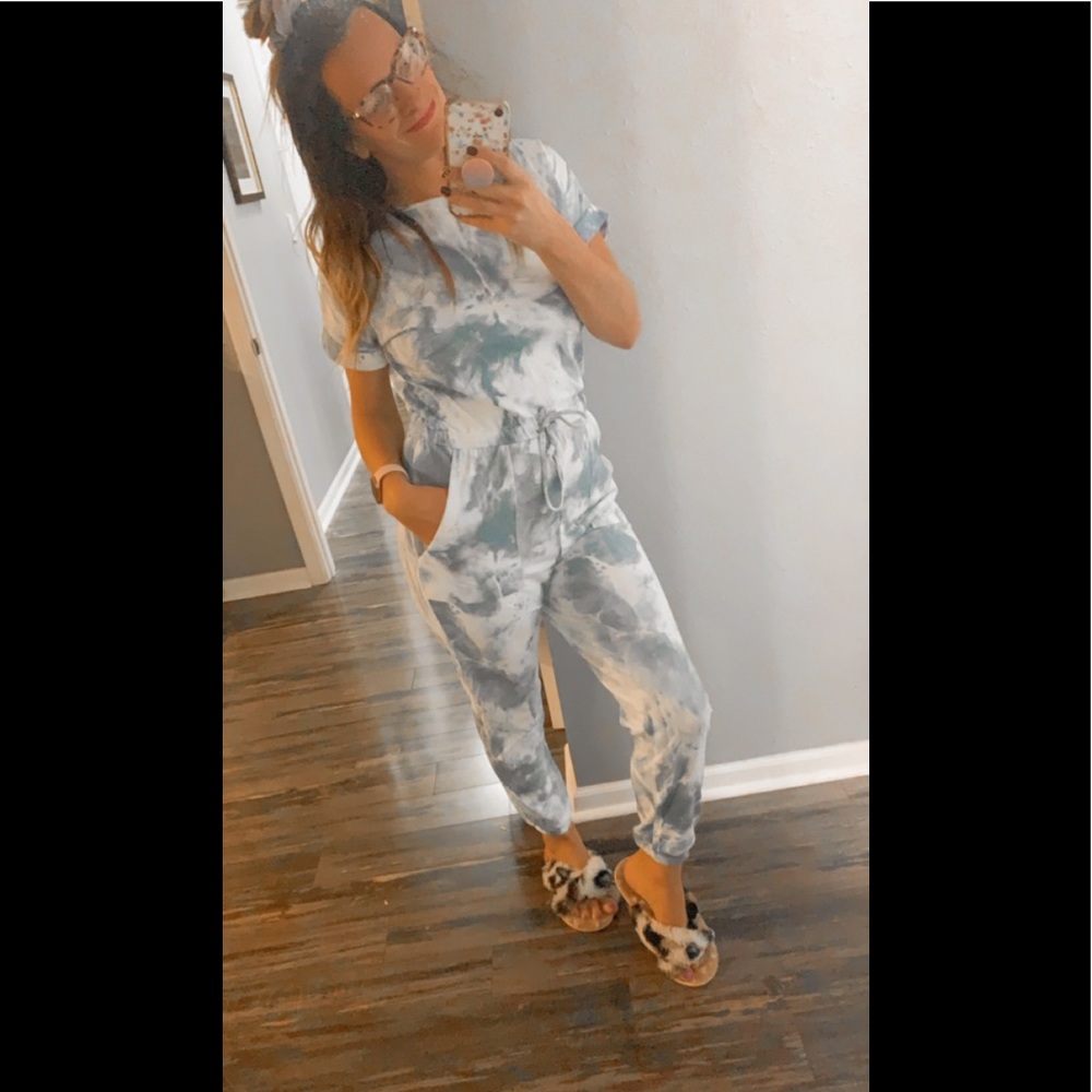 ONE LEFT!! Size M ⚡️New! Tie-Dye Jumpsuit